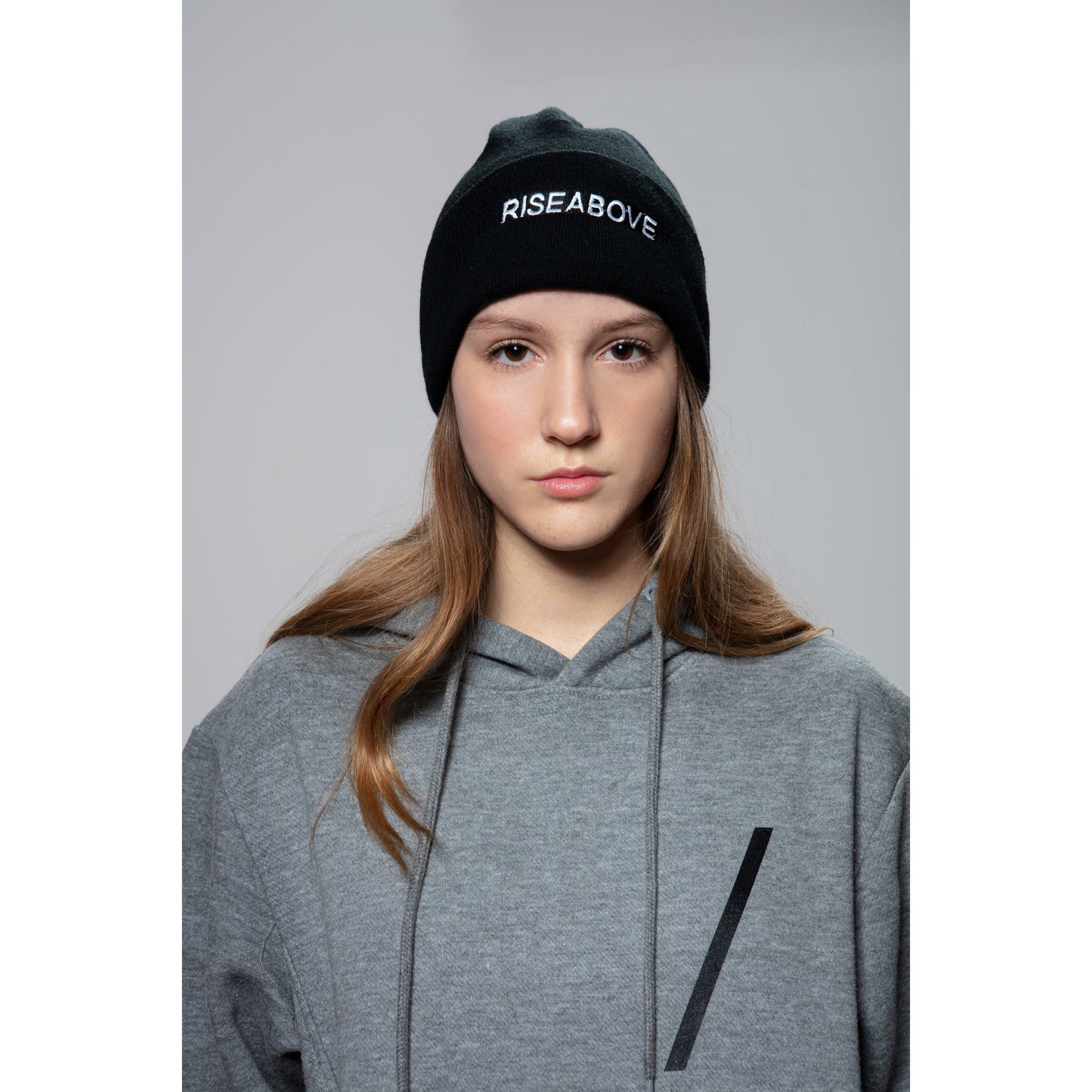 R1 BEANIE (UNISEX) - BLACK