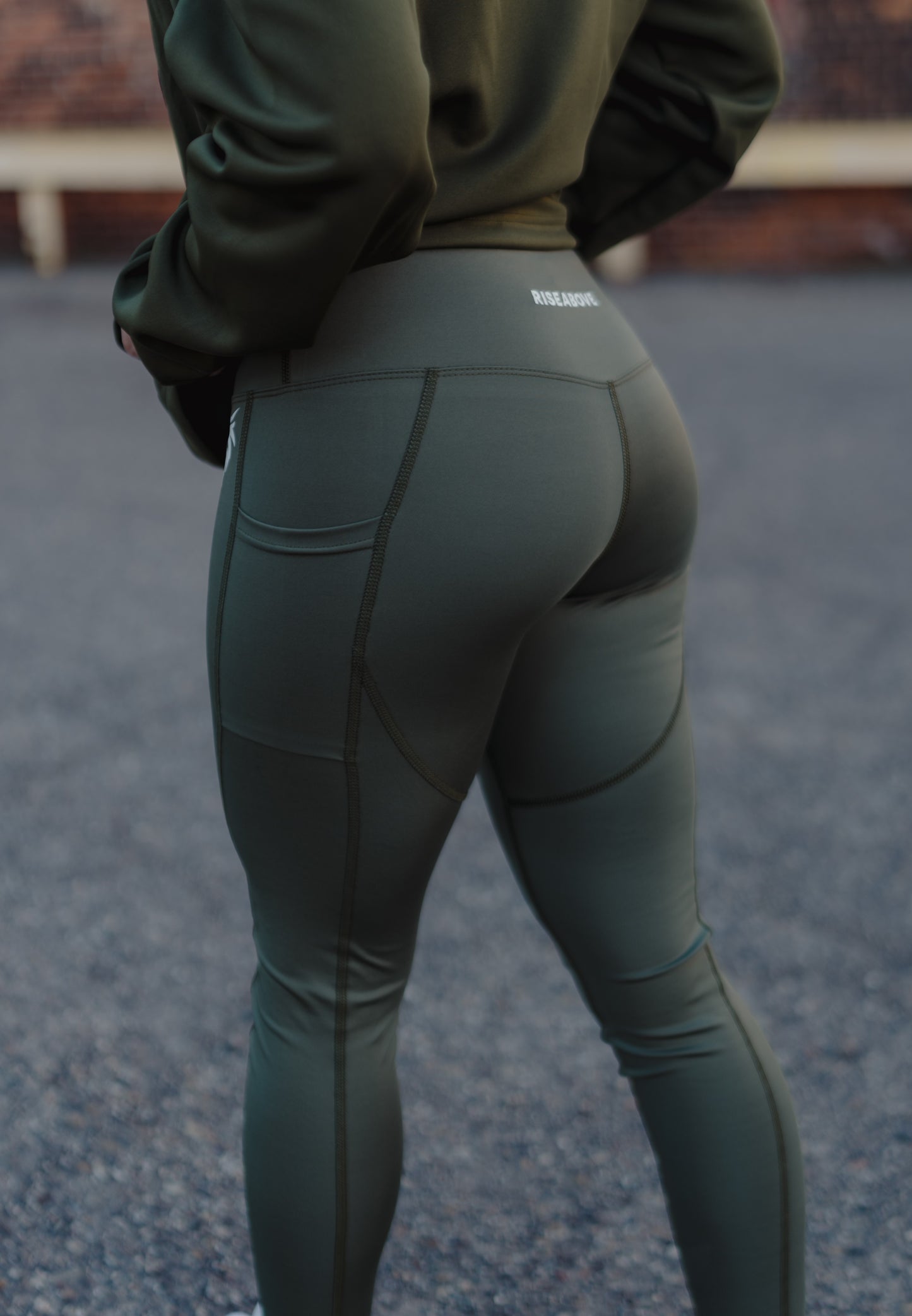 WOMEN'S VALOR LEGGINGS - ARMY GREEN