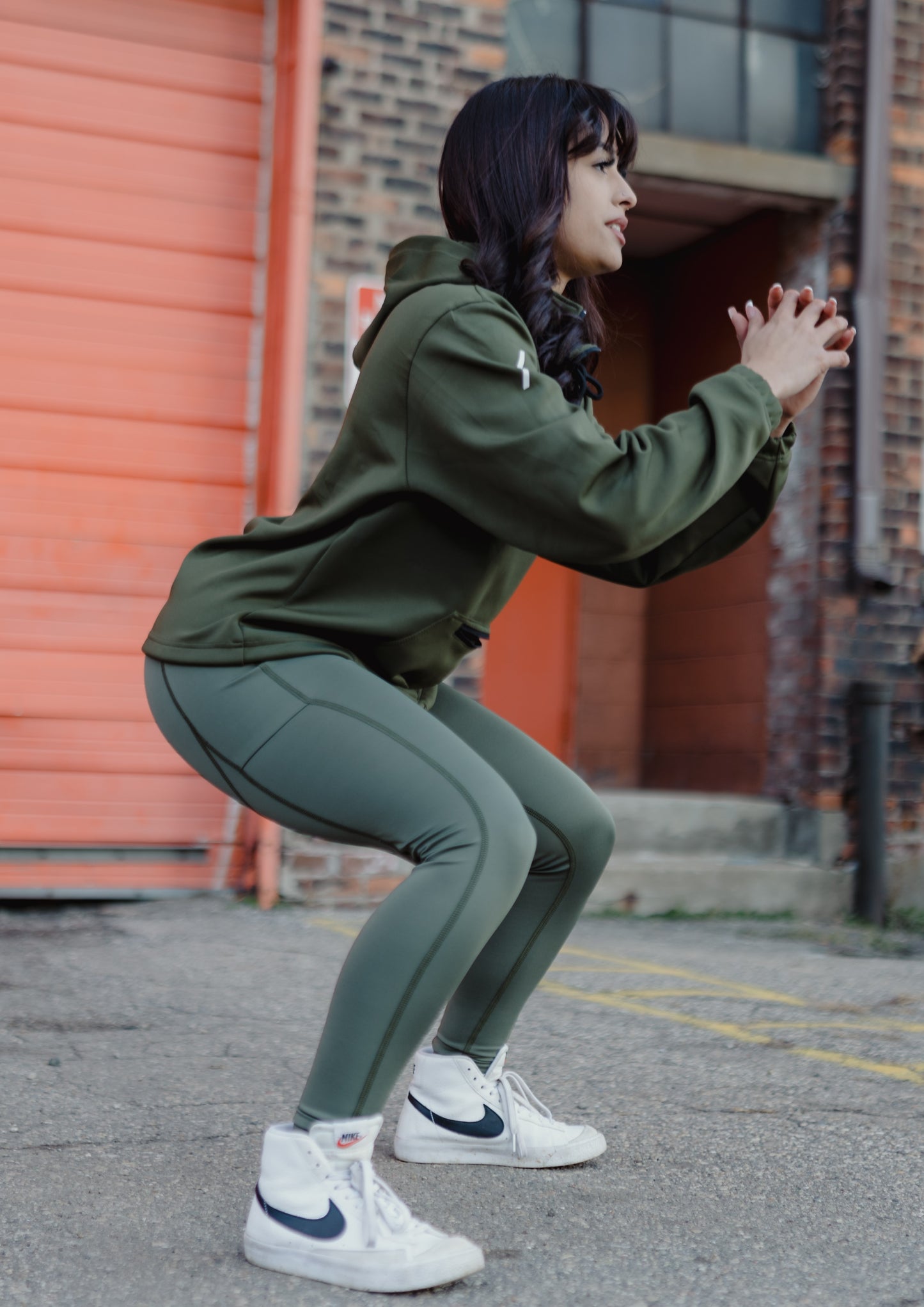 WOMEN'S VALOR LEGGINGS - ARMY GREEN