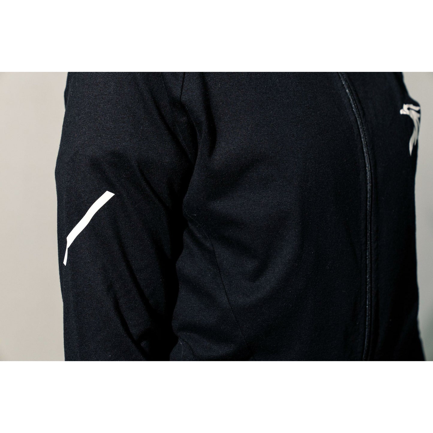 WOMEN'S VALOR ZIP UP - BLACK