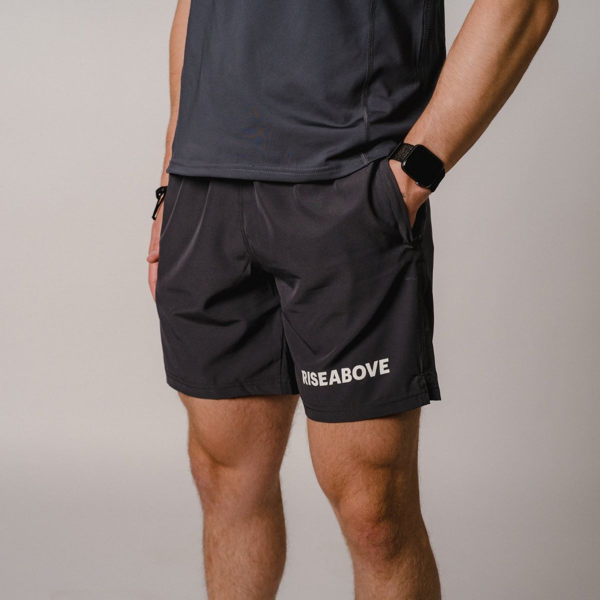 MEN'S VALOR PERFORMANCE SHORTS - ASPHALT