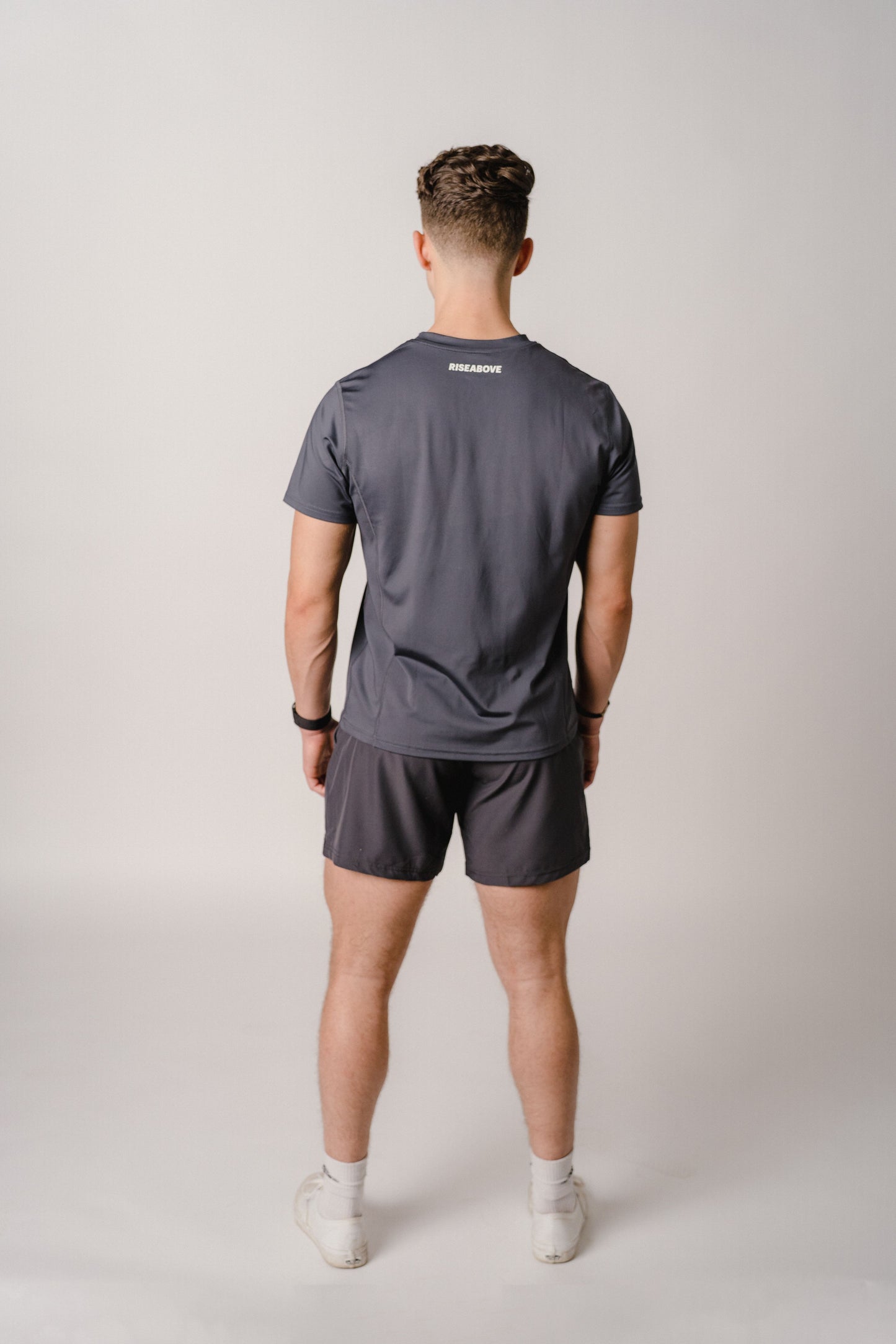 MEN'S VALOR PERFORMANCE SHORTS - ASPHALT